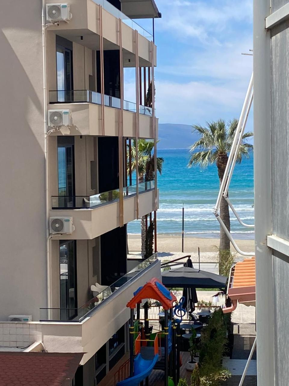 Apartment Me Qera Lungomare Vlore Medem1 Exterior foto